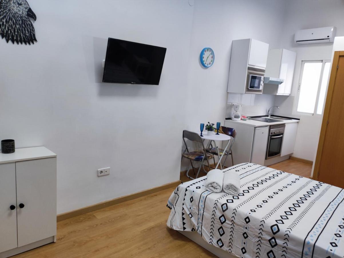Loft Puerta De Sol Lejlighed Madrid Eksteriør billede