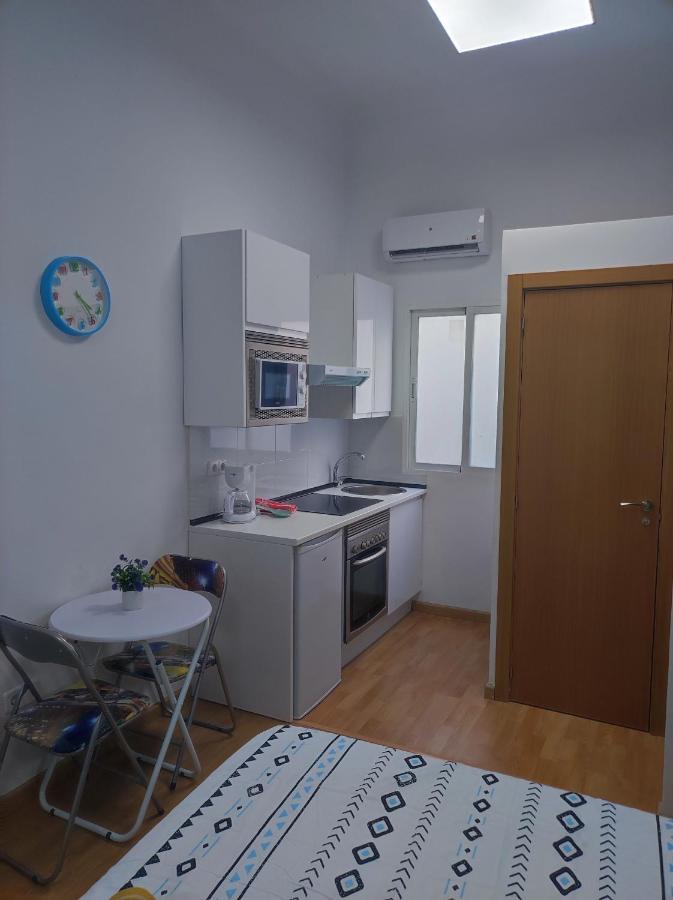 Loft Puerta De Sol Lejlighed Madrid Eksteriør billede