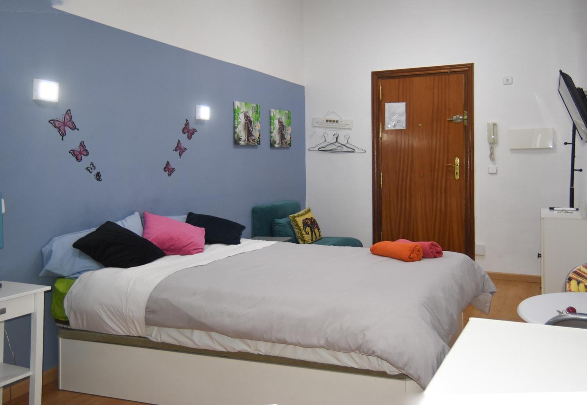 Loft Puerta De Sol Lejlighed Madrid Eksteriør billede